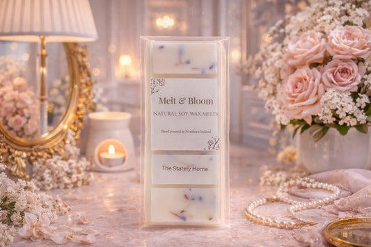 The Stately Home Botanical Snap Bar